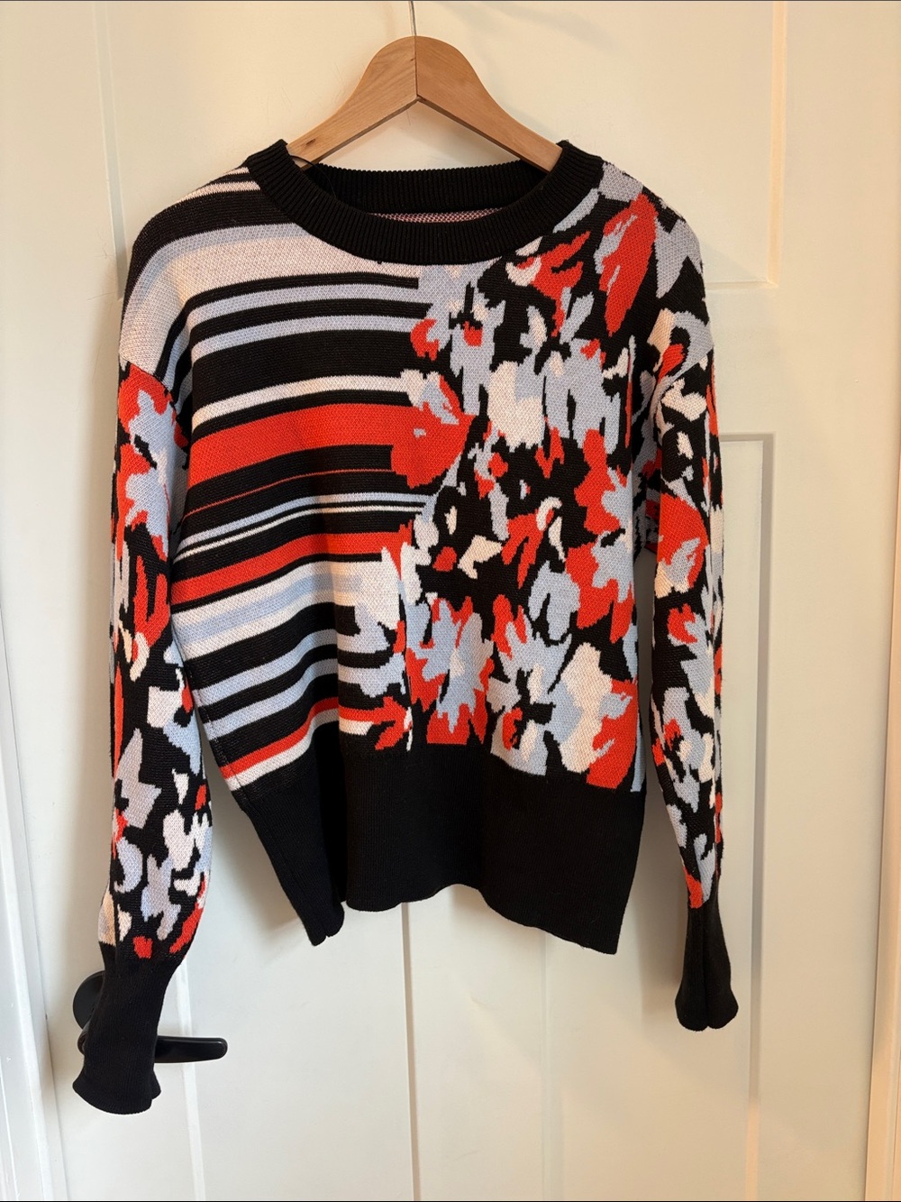 Black & orange retro Patterned Crewneck NINE west Sweater - Women's
